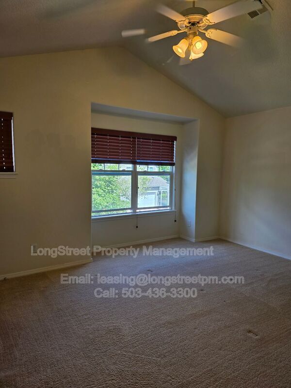 Building Photo - 3008 NW Morning Glory Dr