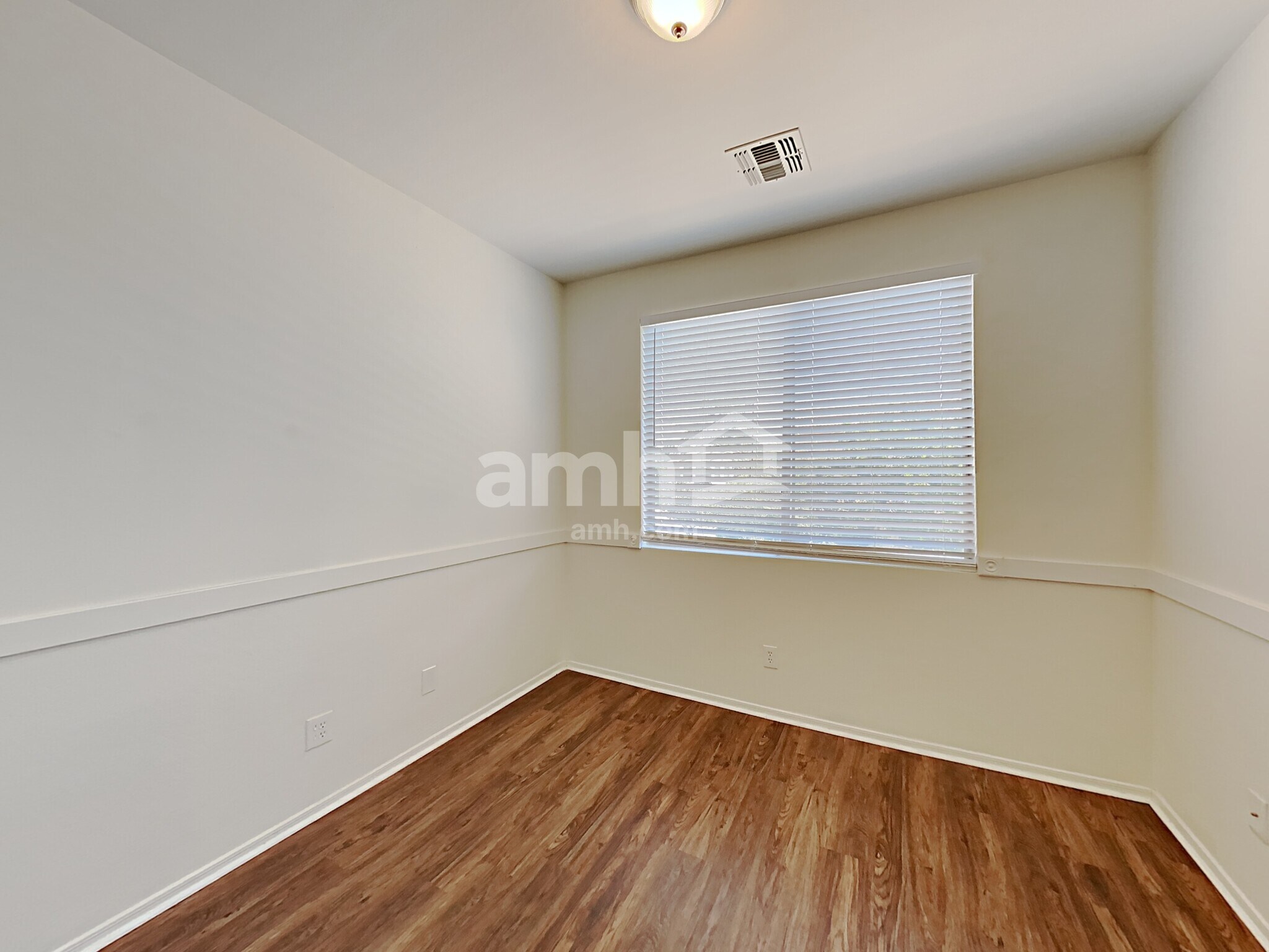 Building Photo - 4151 E Trigger Way