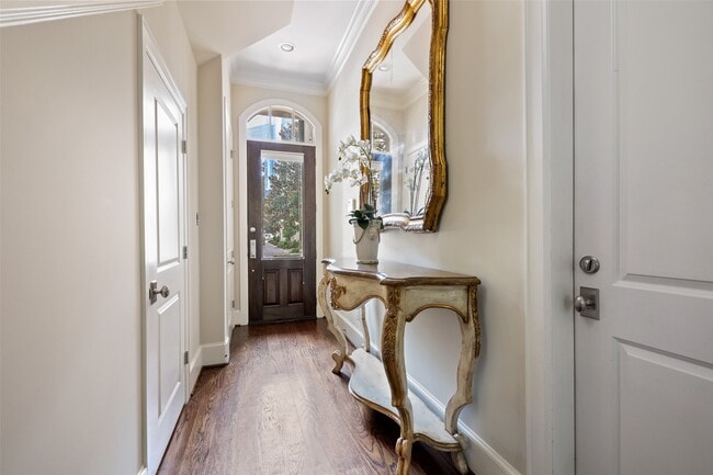 Building Photo - 1202 Wynden Commons Ln