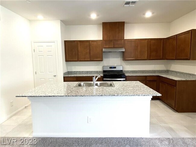 Building Photo - 3730 Trancoso Ave