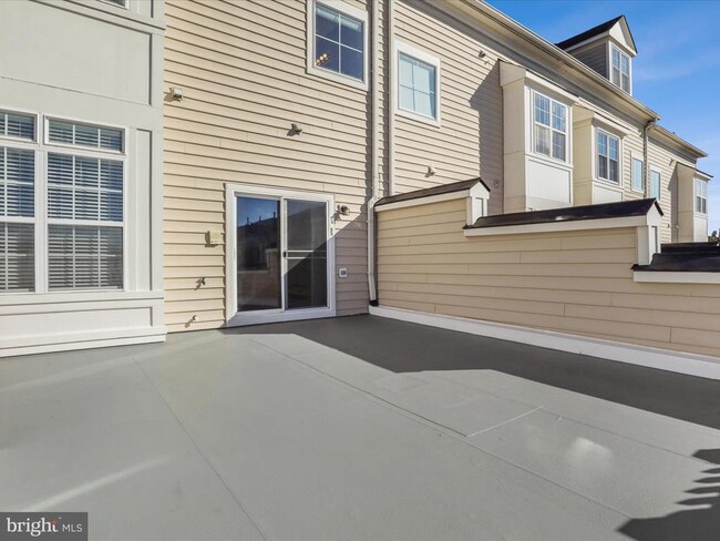 Building Photo - 4815 Dashiell Pl
