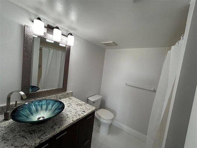 Building Photo - 2391 NW 89th Dr