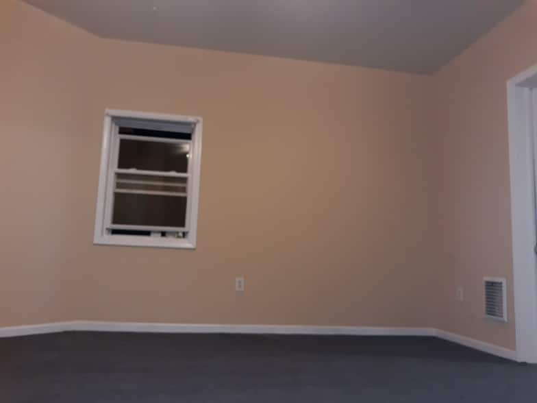 Building Photo - 4444 Main St