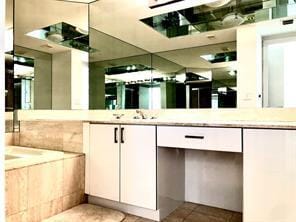 Building Photo - East Island Boulevard, Aventura, FL 33160 - 2 BR 2 BA condo