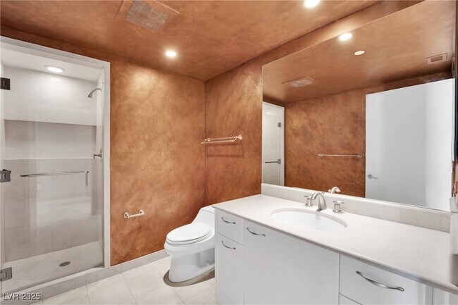 Building Photo - 2777 Paradise Rd