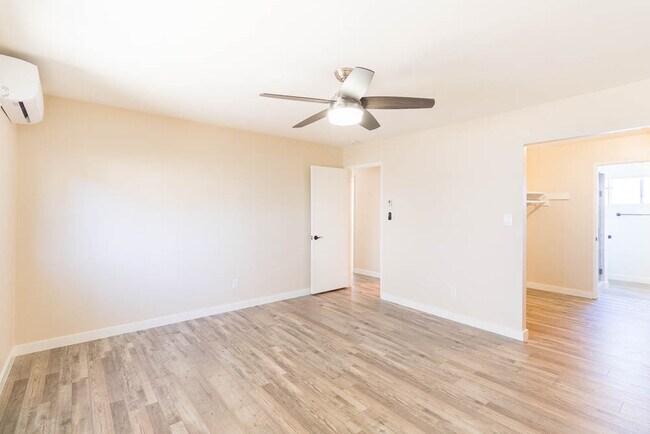 Building Photo - 2102 Mathews Ave