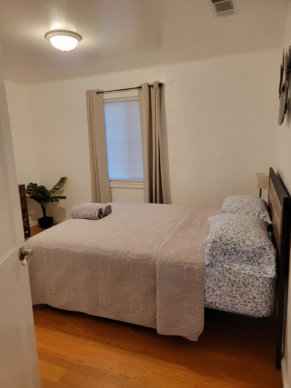 Building Photo - 21800 CA-140