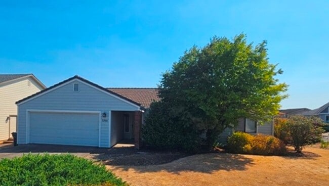 Primary Photo - 3Bd/2Ba Single Story Home-For viewing!