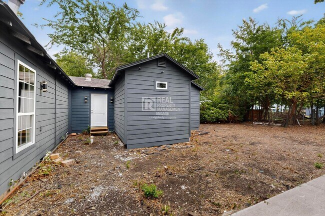 Building Photo - Single Story 3-Bedroom Home in McKinney Av...
