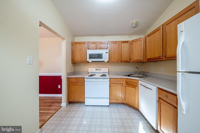 Building Photo - 110 Brookland Ct