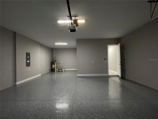 Building Photo - 4525 Mondrian Ct