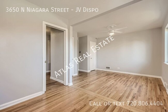 Building Photo - Desirable 4 bed /2 bath home in the middle...