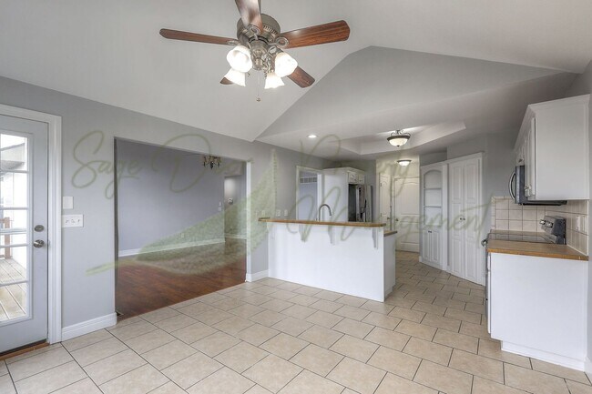 Building Photo - COMING SOON IN GRAIN VALLEY!!!