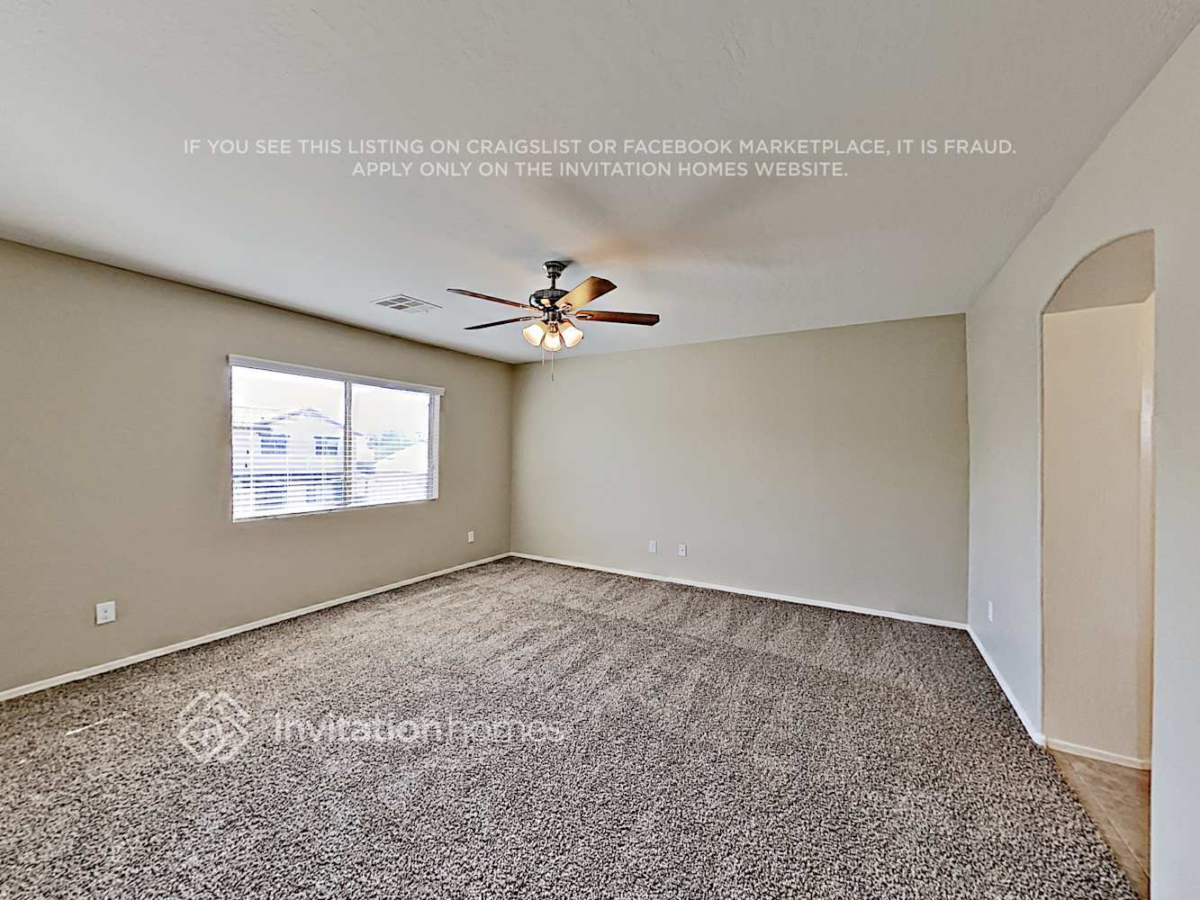 Building Photo - 15555 W Meade Ln