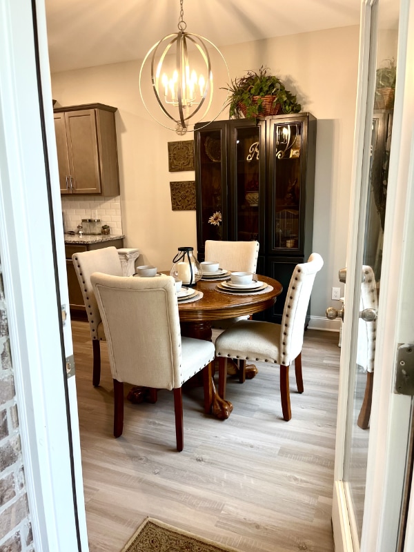 Building Photo - 122 Cedar Lake Rd