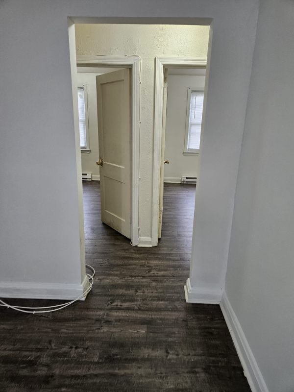 Building Photo - 1310 Dartmouth Ave