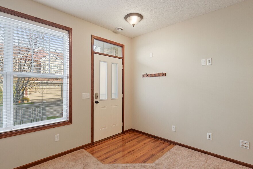 Building Photo - 9540 Washington Boulevard