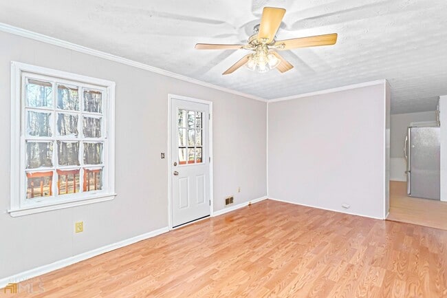 Building Photo - 4437 Casco Way NW