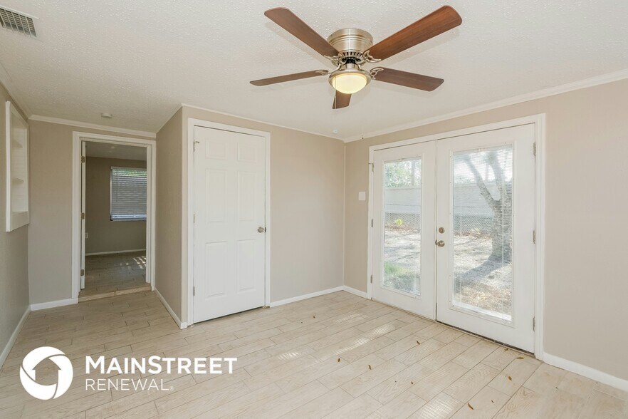 Building Photo - 11630 Paige Dr