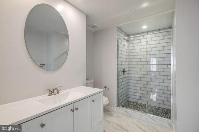 Building Photo - 9003 Fox Lair Dr