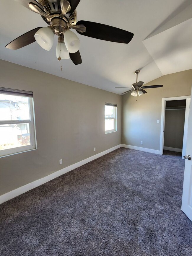 Building Photo - Charming 3 bedroom home in  prime Mesa loc...