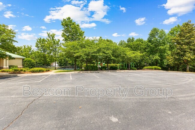 Building Photo - 4506 White Rd