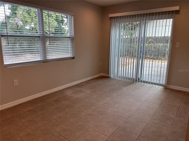 Building Photo - 8363 Jennifer Ln