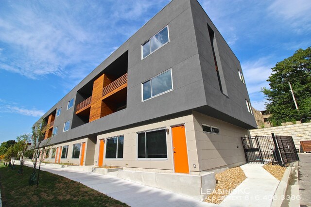 Building Photo - Twenty9 Gillham