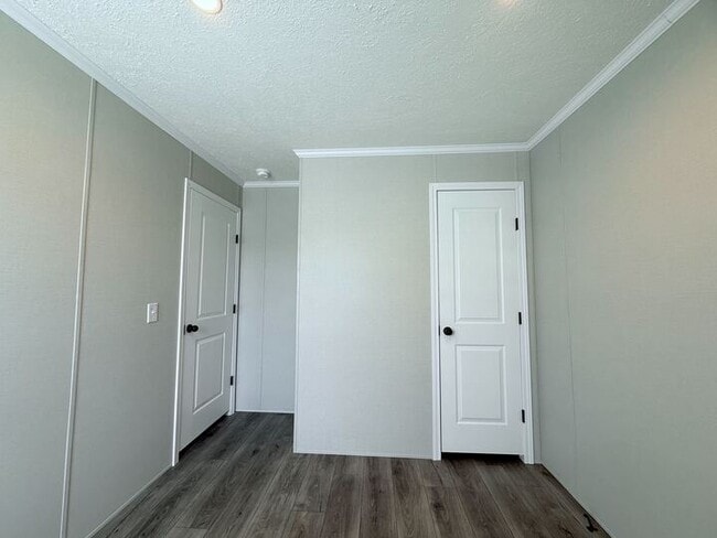 Building Photo - 52780 S Zacharias Ct