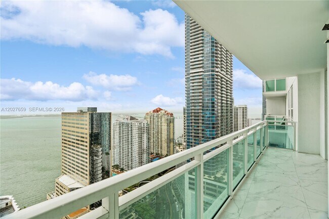 Building Photo - 951 Brickell Ave