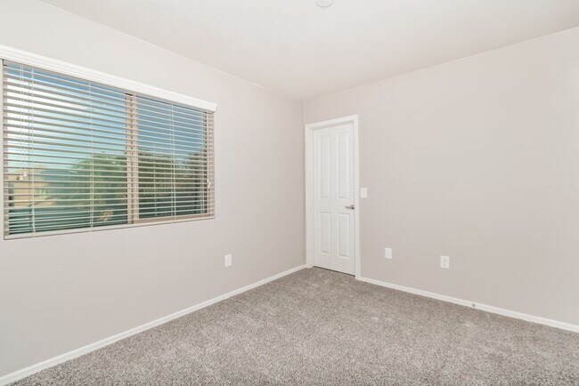 Building Photo - 18356 S Avenida Arroyo Seco