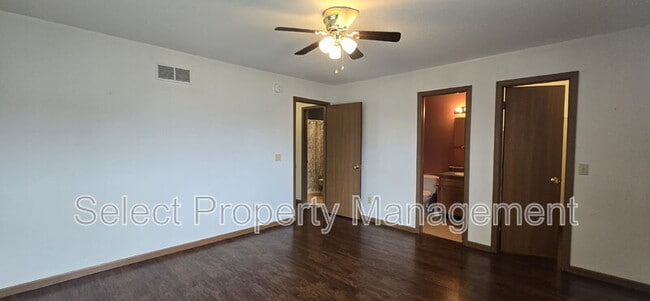 Building Photo - 12210 Mossy Oak Run