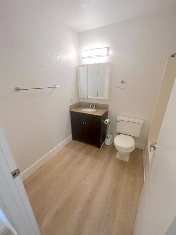 Building Photo - 147 Avenida Serra