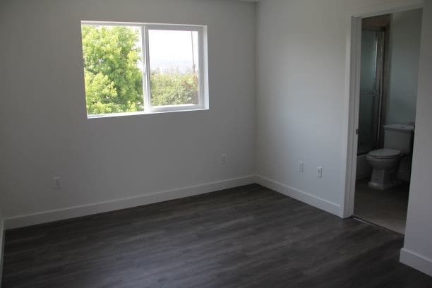 Building Photo - 5244 Tilden Ave
