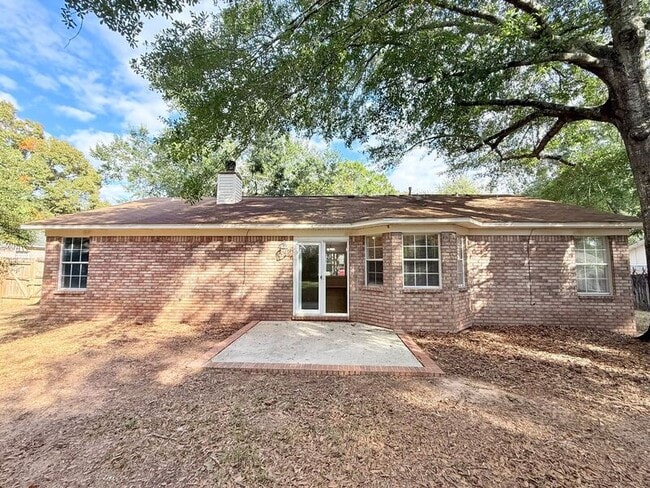 Building Photo - 3980 Deerwood Cir