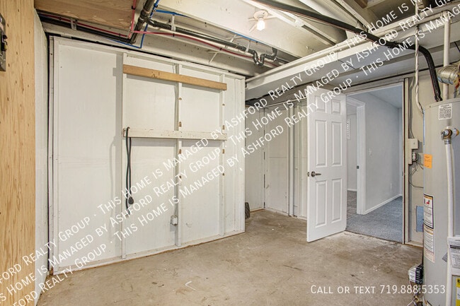 Building Photo - 4087 London Ln