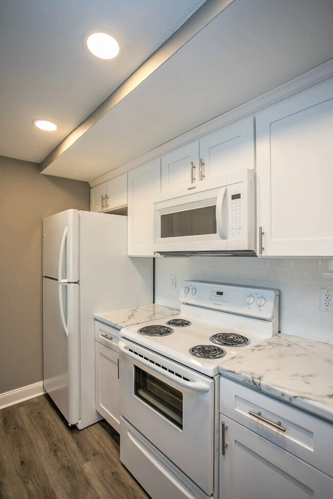 Sheldon Park Apartments 2193021974 Sheldon Rd Brook Park OH 44142