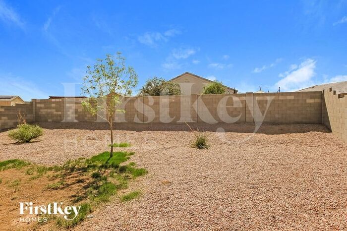 Building Photo - 8492 S 256th Dr