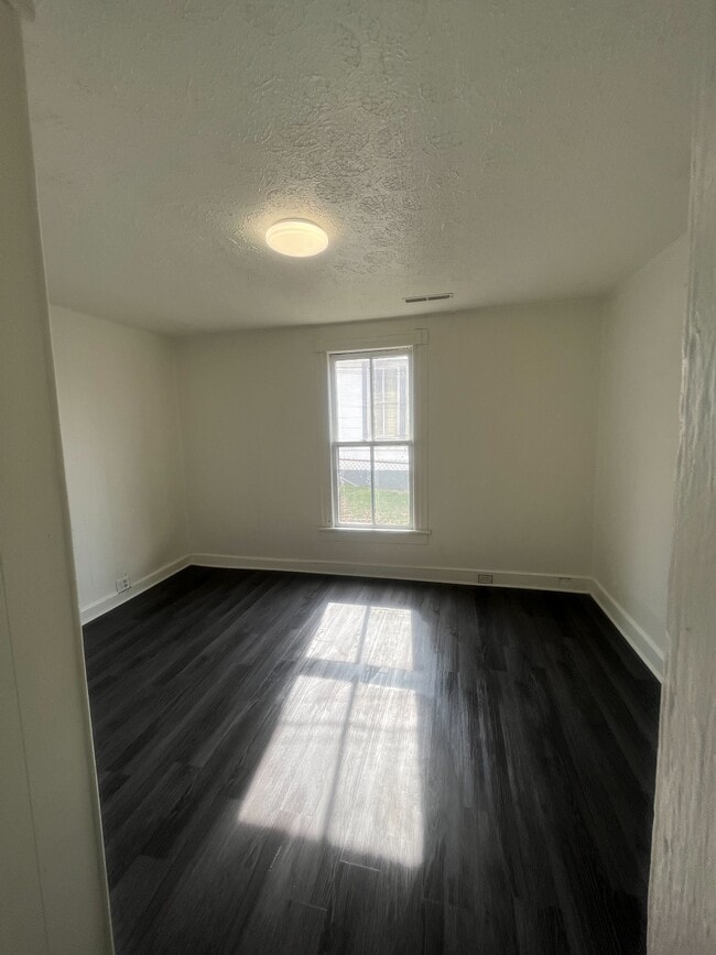 Building Photo - 4902 13th Ave