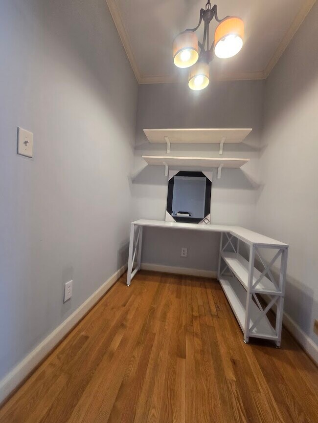 Building Photo - 3004 Honor Ct