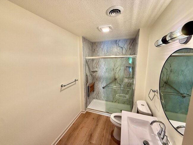 Building Photo - 5010 Trace Manor Ln