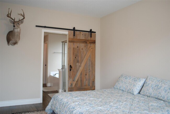 Building Photo - 3603 Quiet Meadow Ct