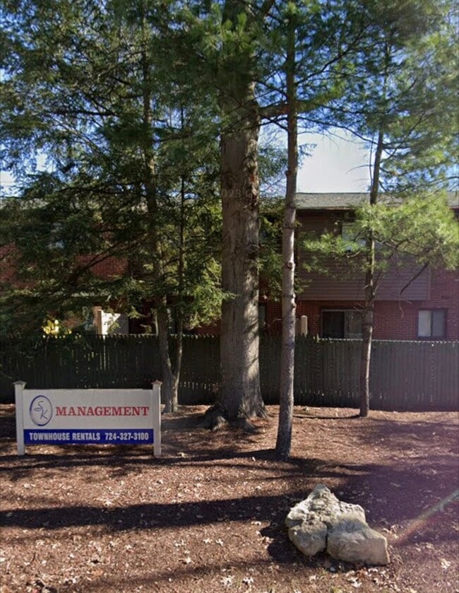 Building Photo - 3807 Logan Ferry Rd