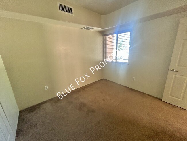 Building Photo - 5459 W Mosquito Dr