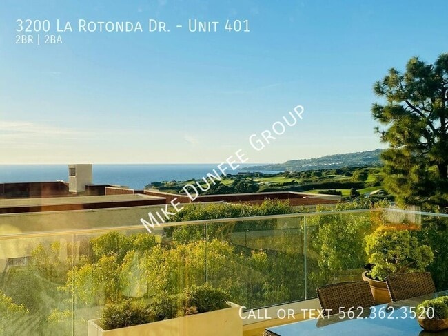 Building Photo - 3200 La Rotonda Dr