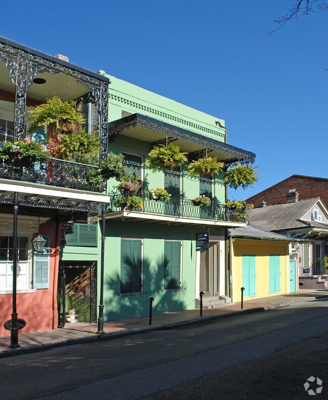 817 Burgundy St 817 Burgundy St New Orleans LA 70116 Apartment Finder