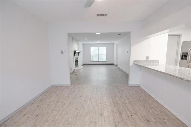 Building Photo - 3636 Dexter Ave