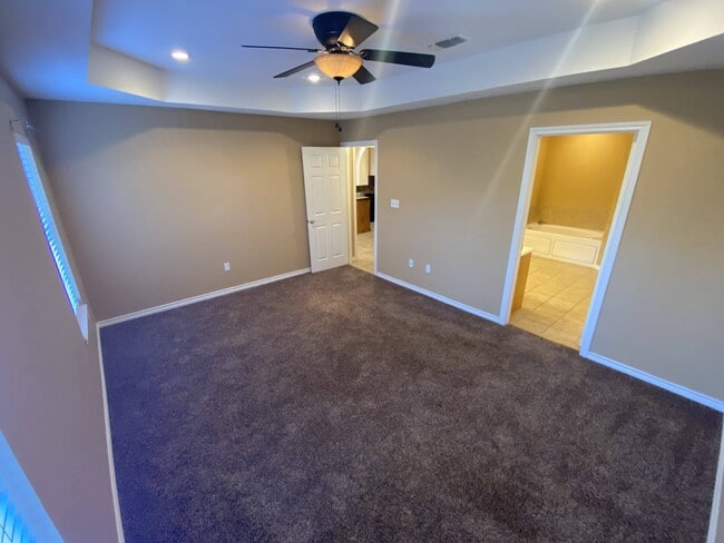 Building Photo - 6012 Remington N Cir