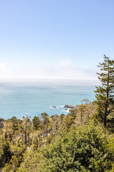 Building Photo - 22095 Lee Dr