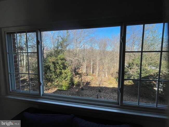 Building Photo - 5607 7th St S